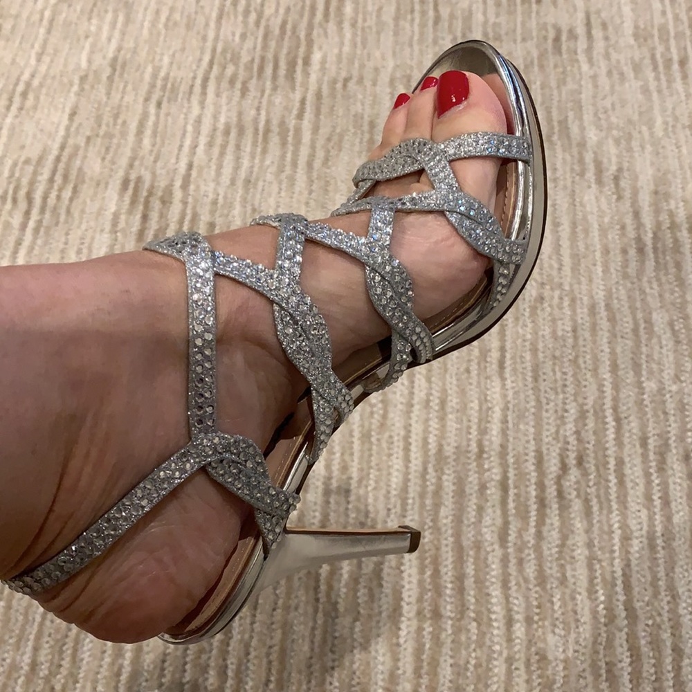 Silver Dressy Sandals, size 8M
